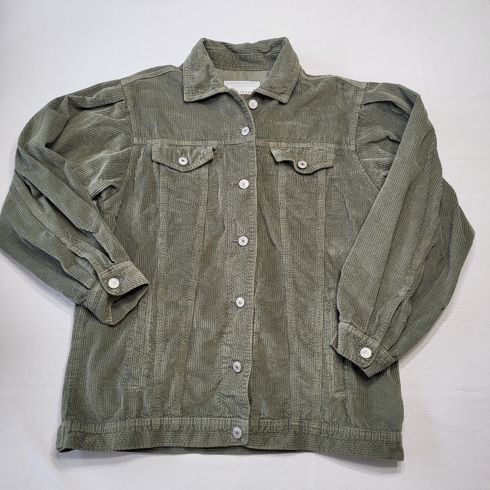 American Eagle Women's Medium Green Oversided Soft Corduroy Button Shirt Jacket